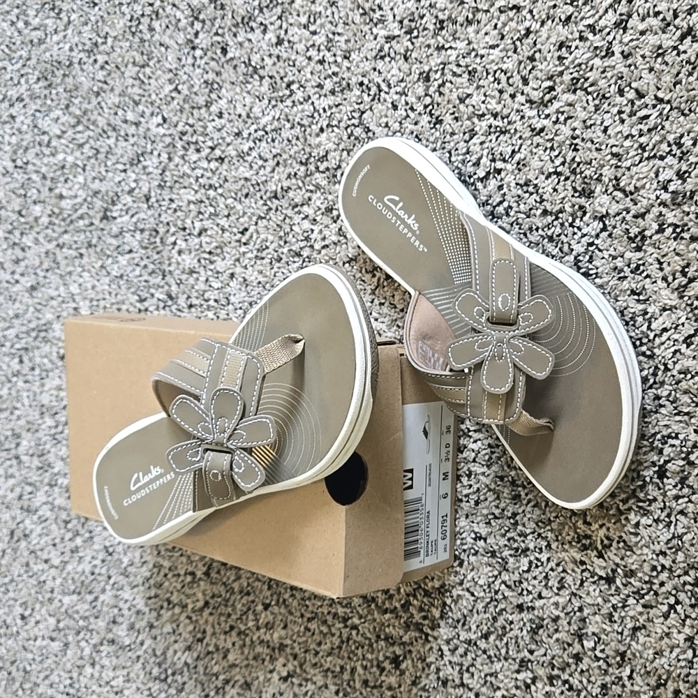 Womens Clark's Sandals